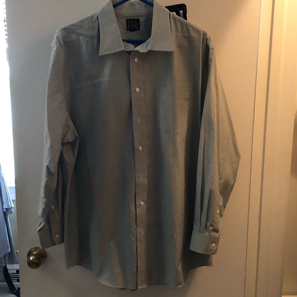 Jos. A. Bank executive collection button down